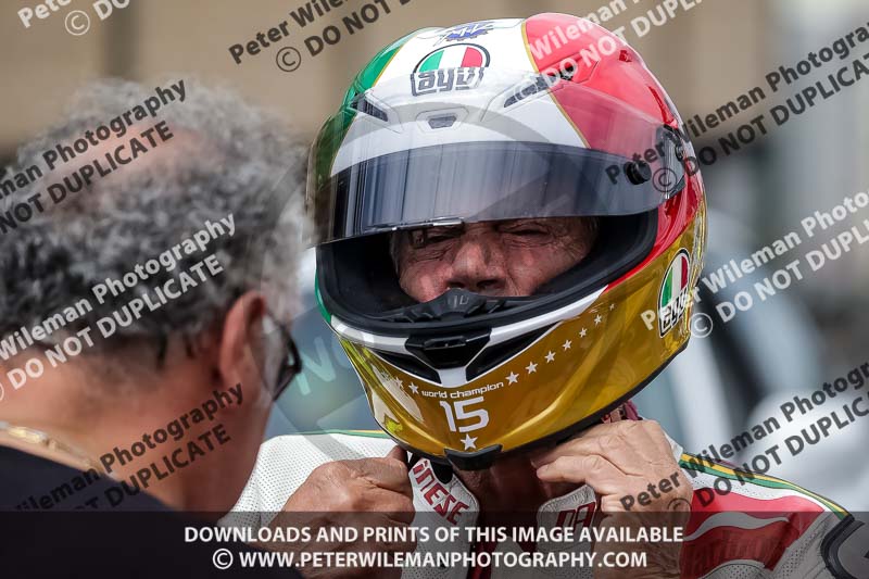 Vintage motorcycle club;eventdigitalimages;mallory park;mallory park trackday photographs;no limits trackdays;peter wileman photography;trackday digital images;trackday photos;vmcc festival 1000 bikes photographs